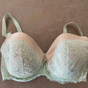 Victoria's Secret Lace 34DDD Dream Angels Bra